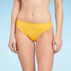 Women's Low-Rise Medium Coverage Hipster Bikini Bottom - Shade & Shore™ -Shade & Shore GUEST 6cb61f3c d9e6 479c b6f5 33751c3bd923